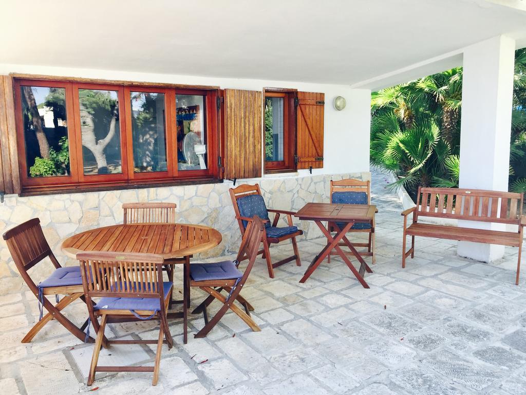 Le Due Pigne (Adults Only) Villa Taranto Exterior photo