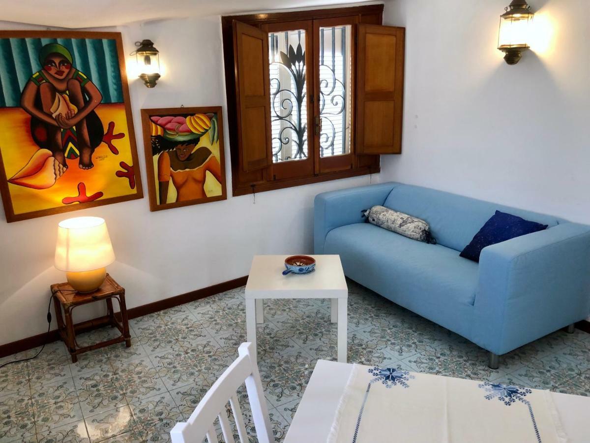 Le Due Pigne (Adults Only) Villa Taranto Exterior photo